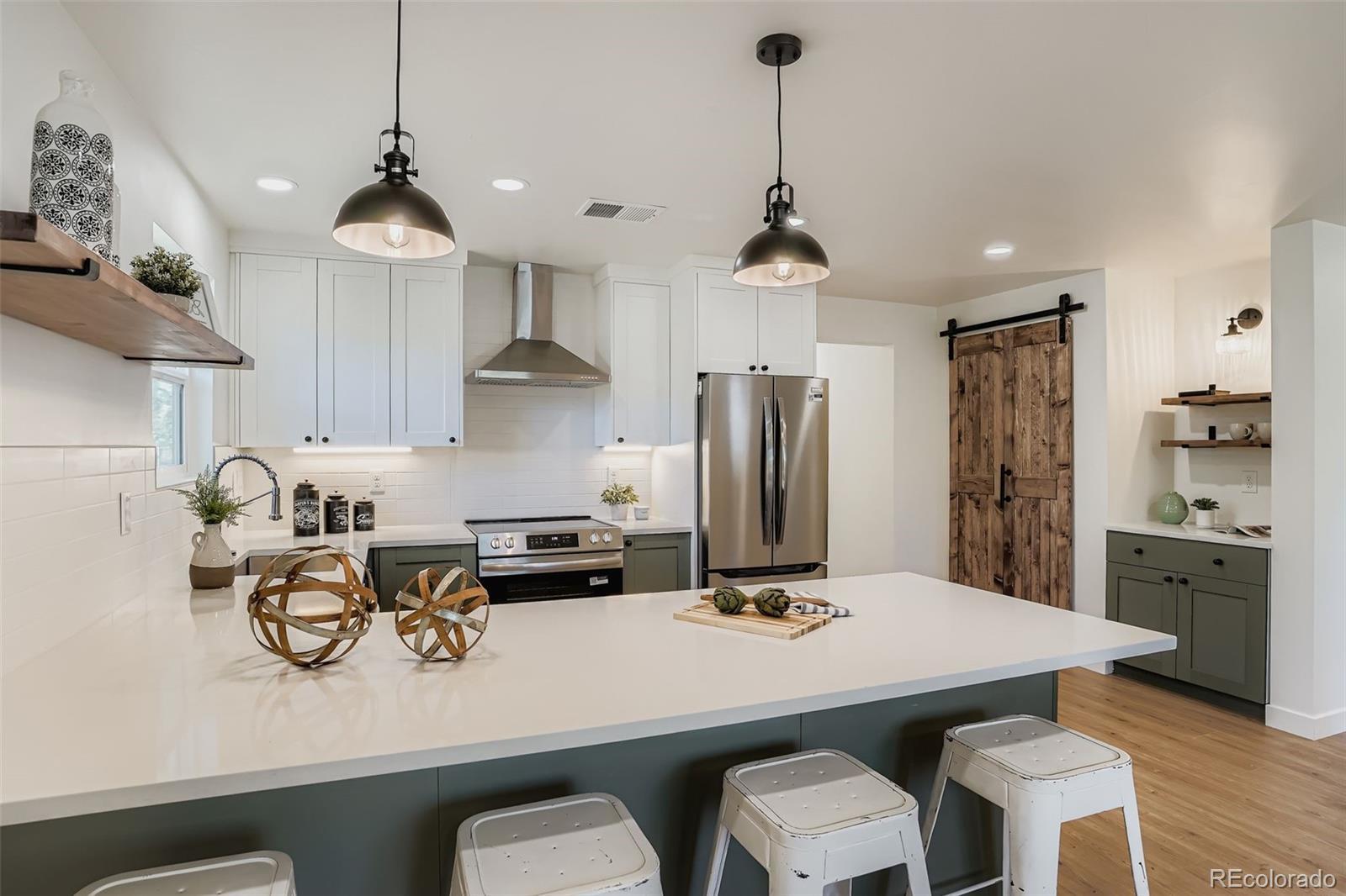 Photo of Listing #2699025