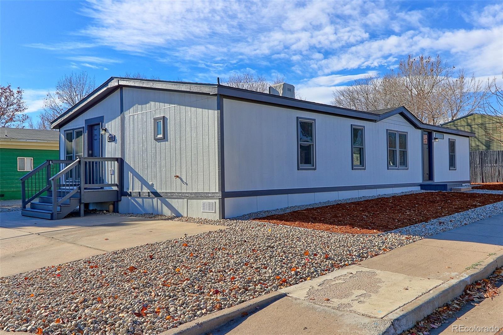 Photo of Listing #2717296