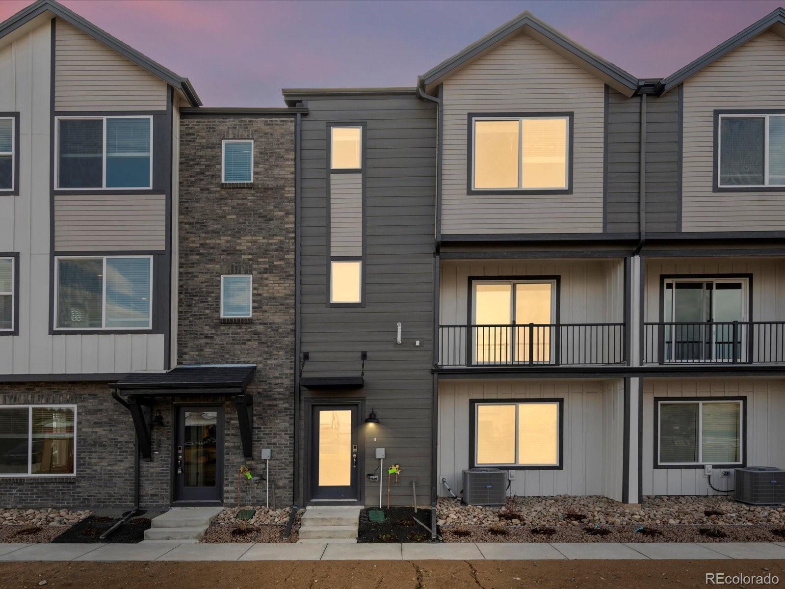 Photo of Listing #2745306