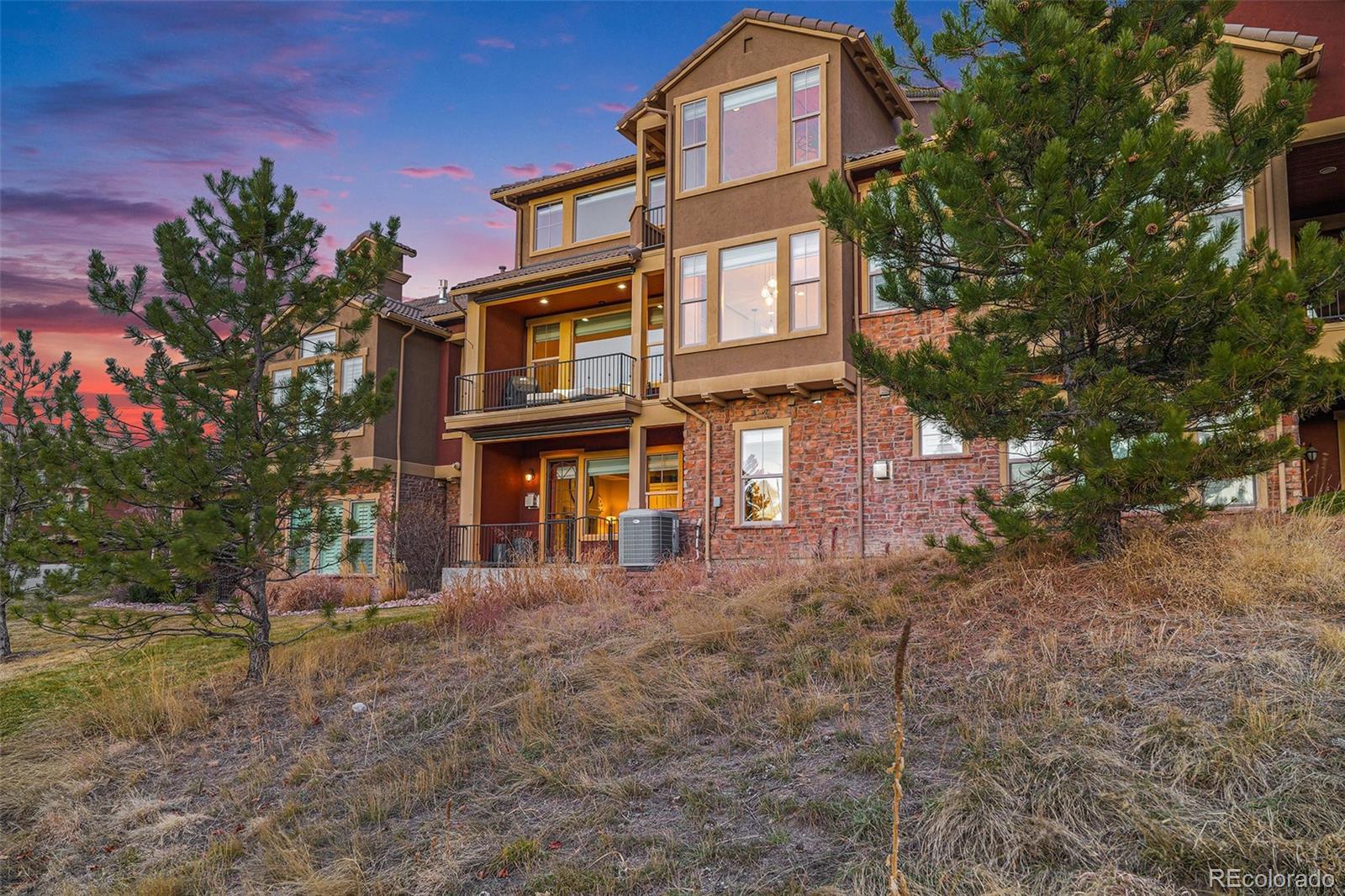 Photo of Listing #2779557