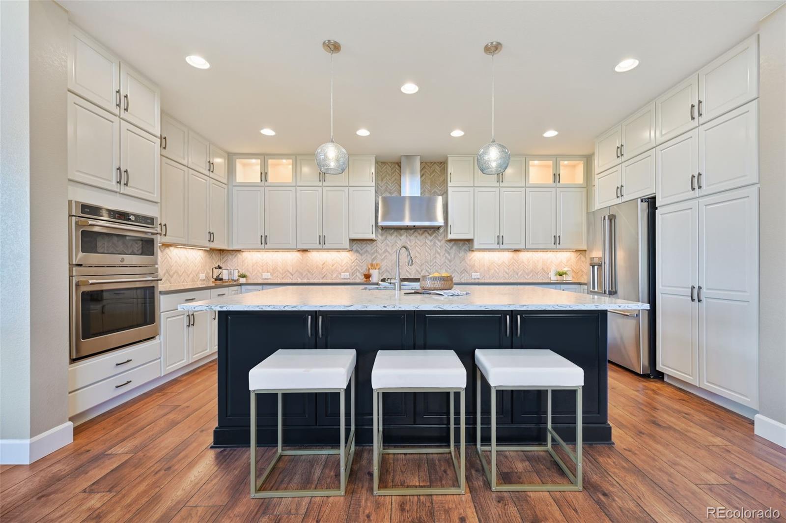 Photo of Listing #2796397