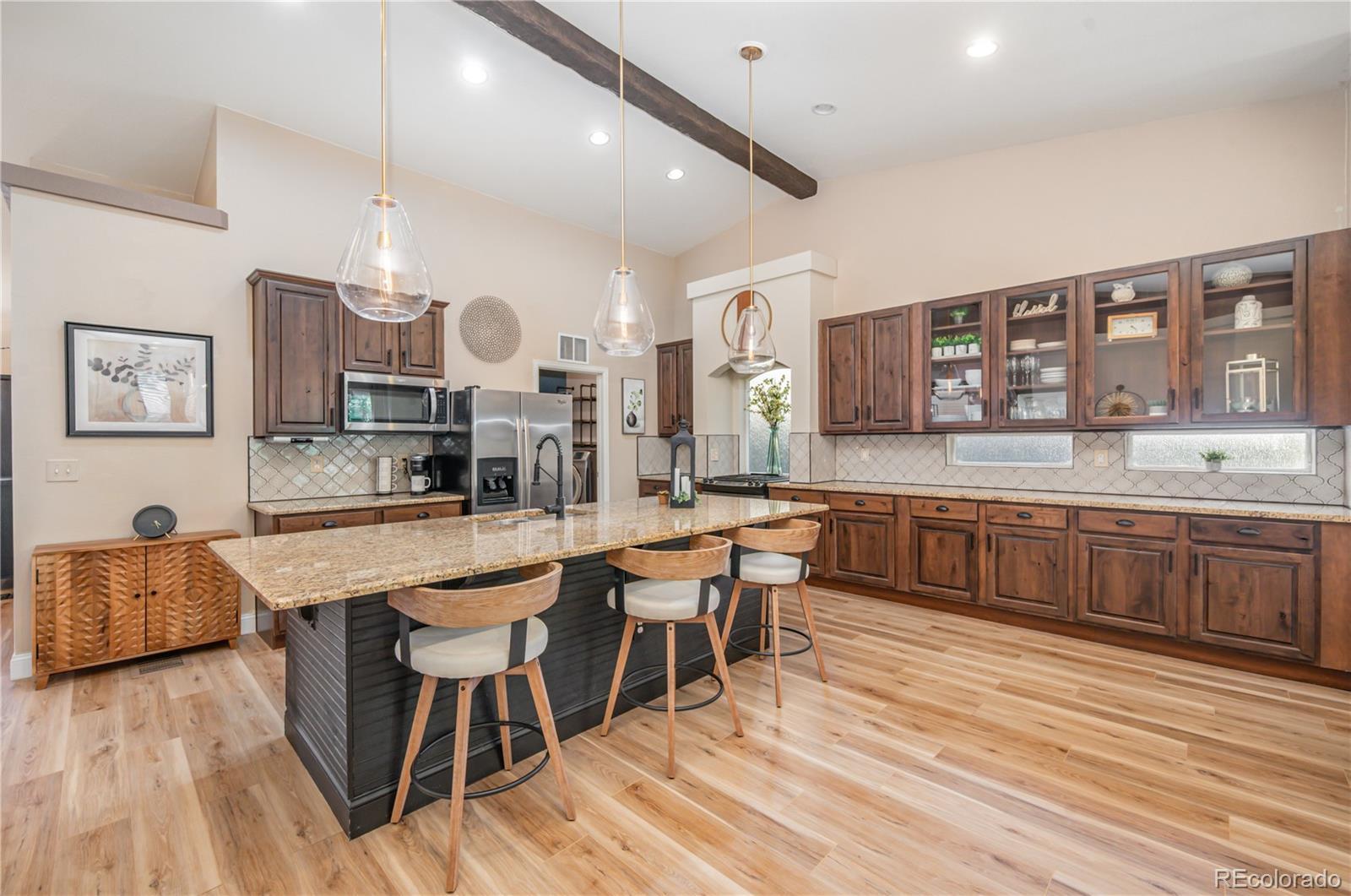 Photo of Listing #2821252