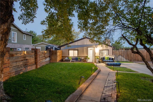 3444 S Clay Street, Englewood