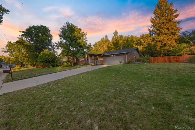 2110 Tabor Drive, Lakewood