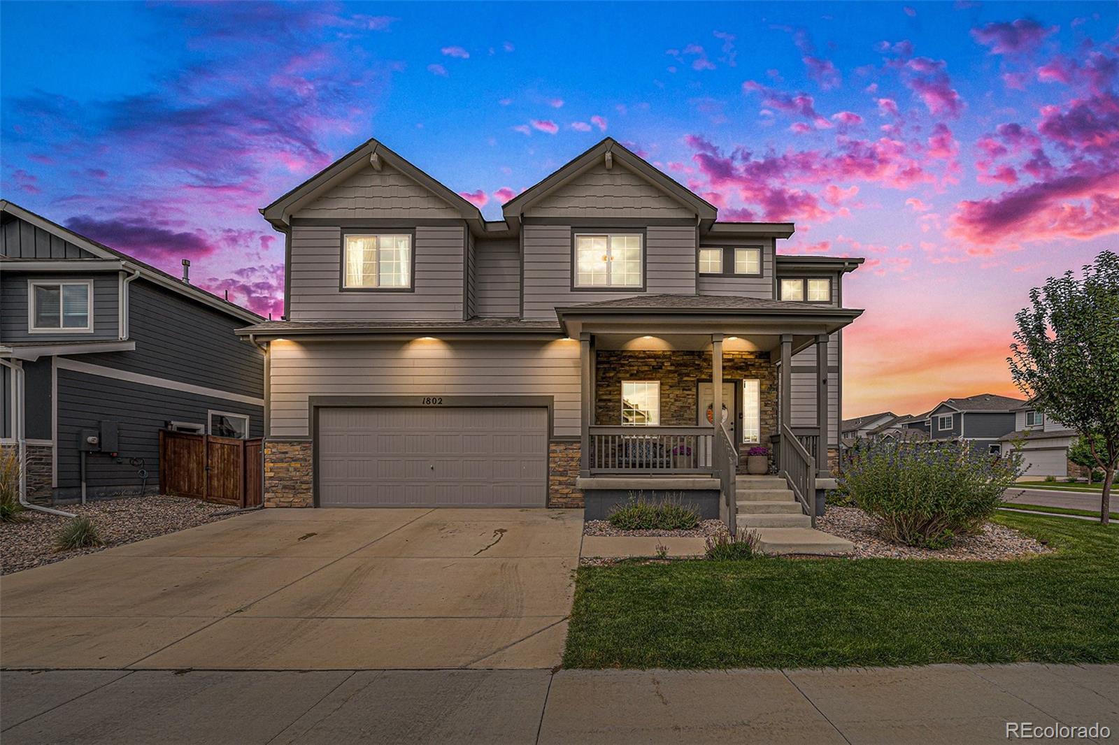 Photo of Listing #2905582