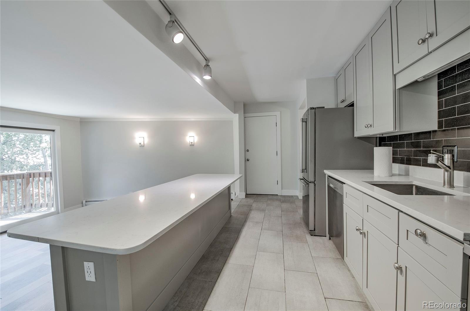 Photo of Listing #2943218