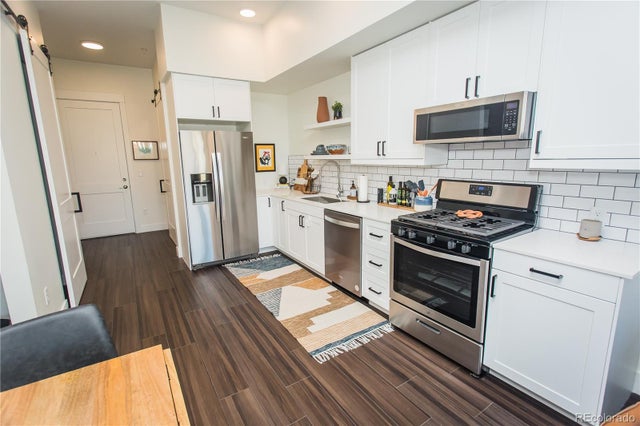 2876 W 53rd Avenue 106, Denver