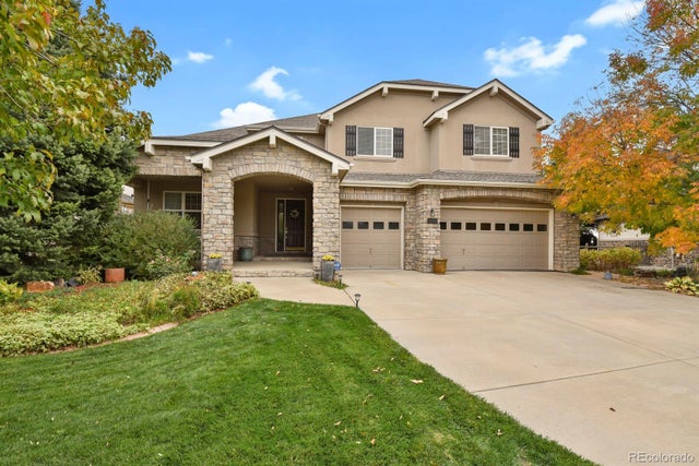 1720 Twilight Court, Longmont