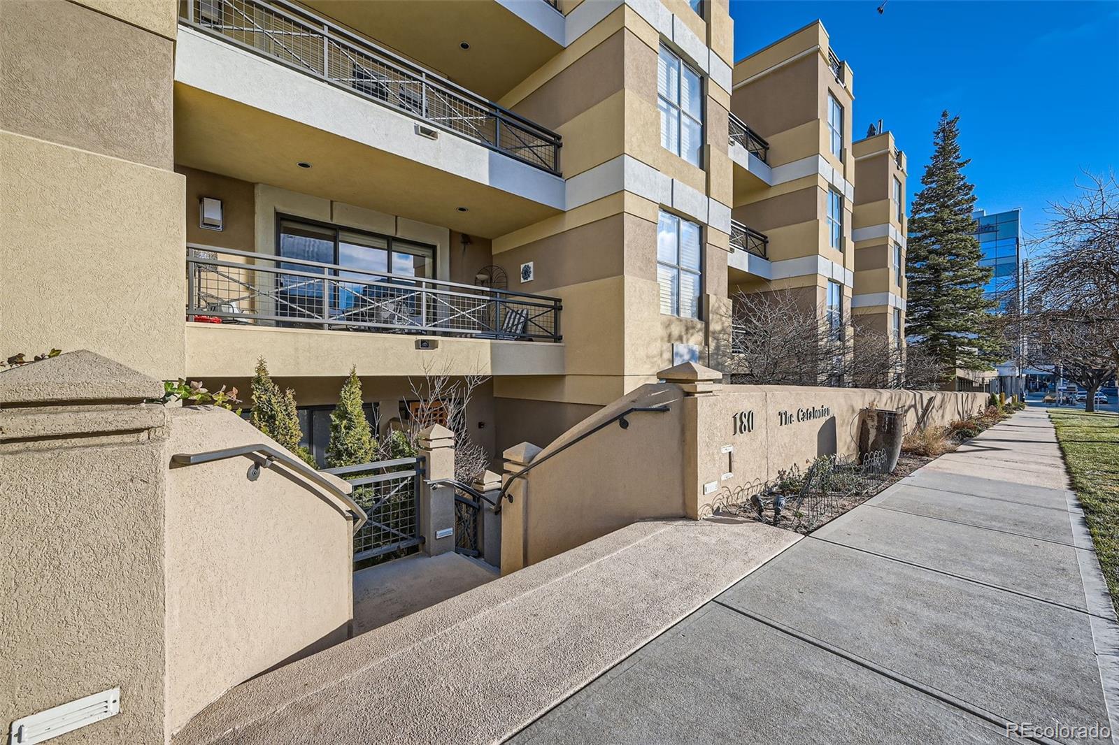 Photo of Listing #3010279