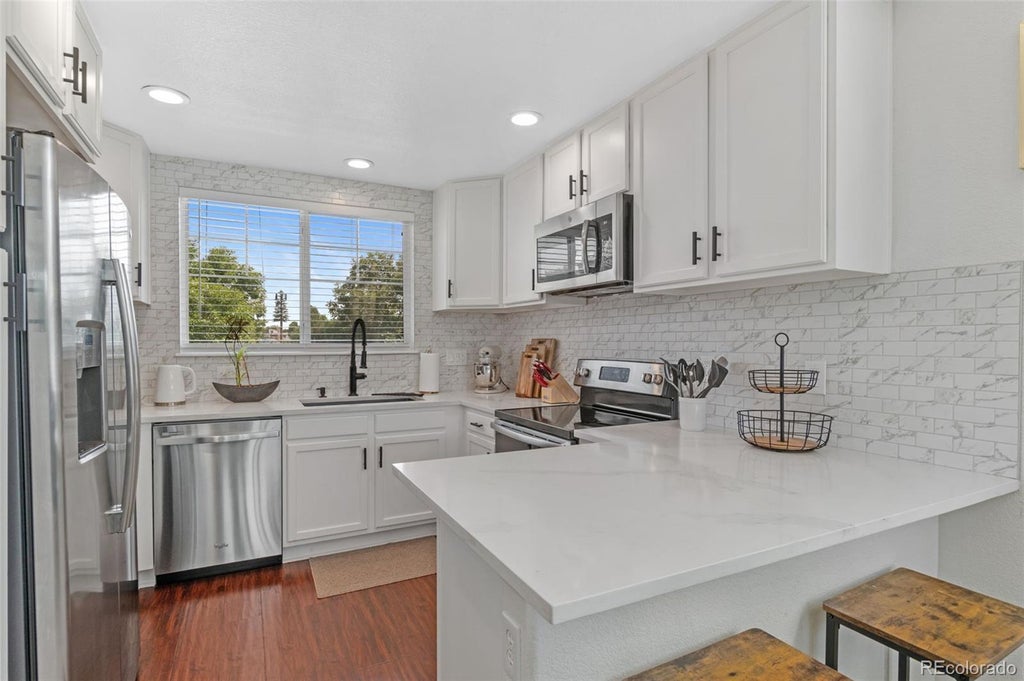 2192 S Fulton Circle 202, Aurora