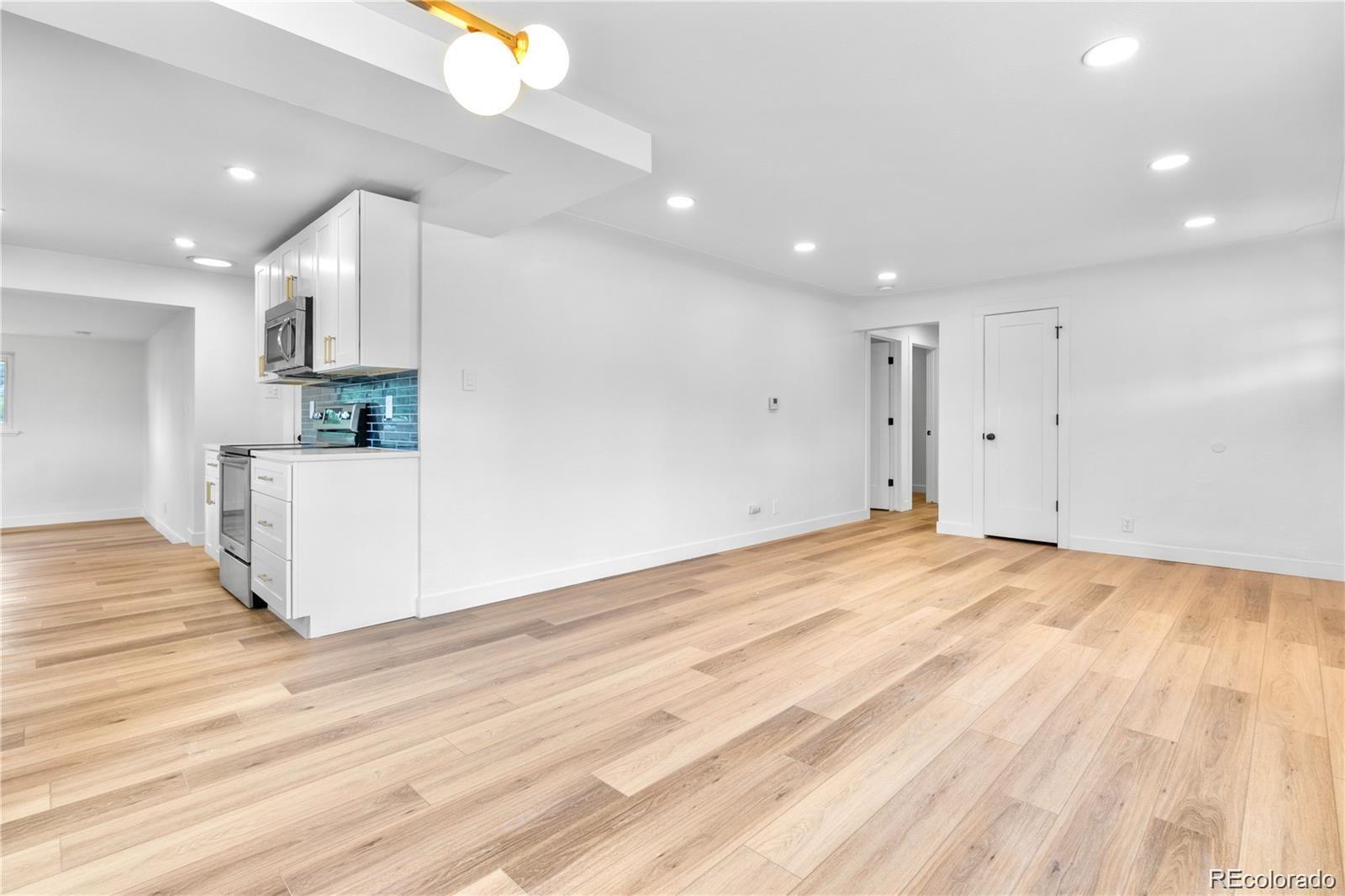 Photo of Listing #3043332