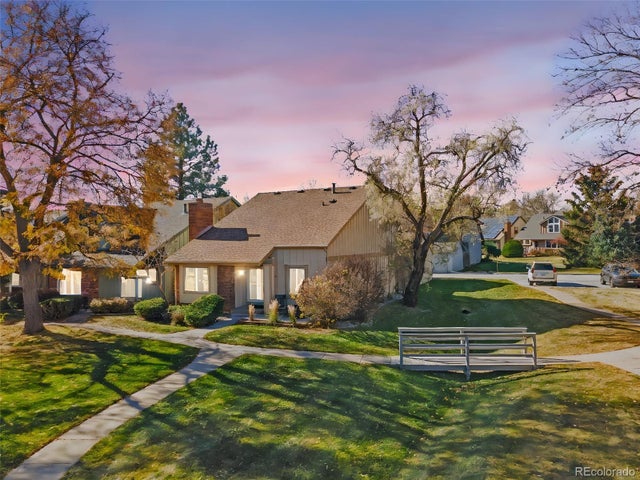 8734 Independence Way, Arvada