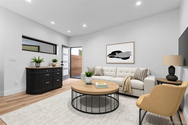 1737 Lowell Boulevard, Denver