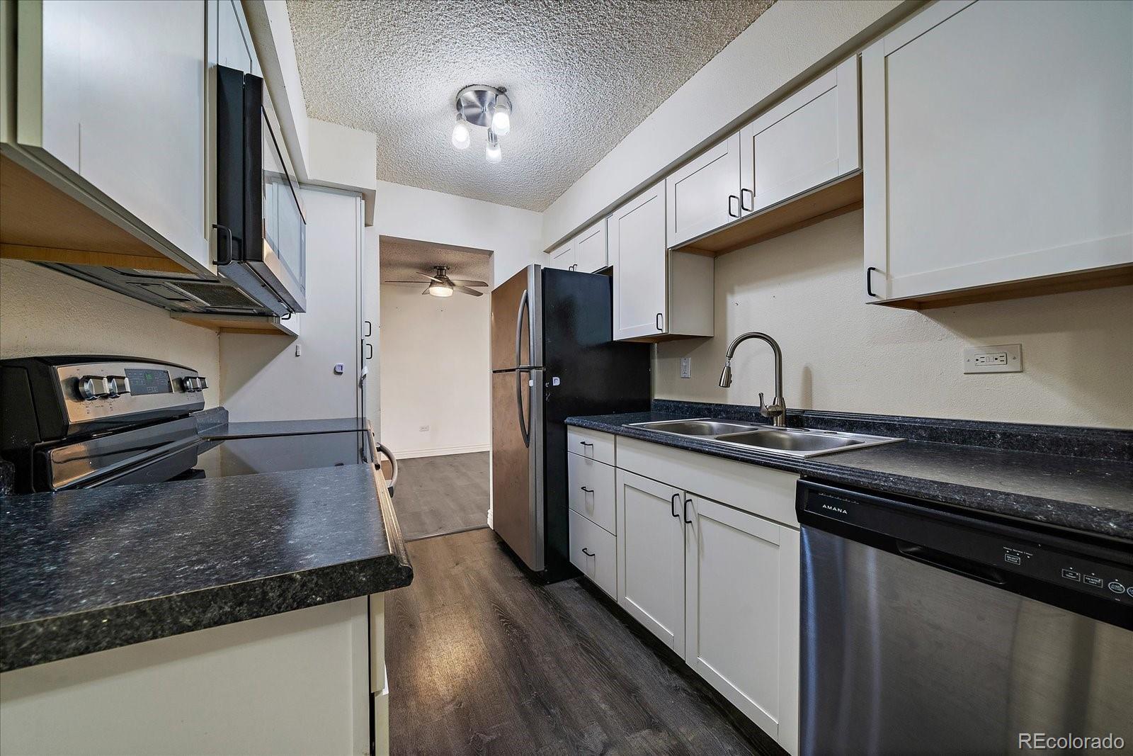 Photo of Listing #3050850