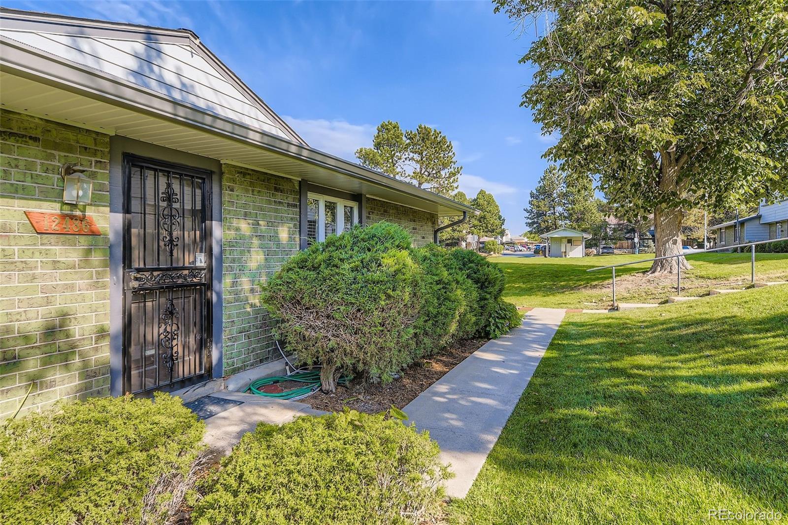 Photo of Listing #3055203