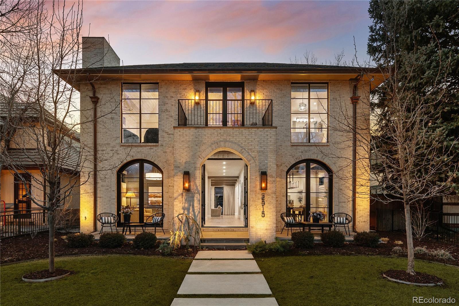 Photo of Listing #3068906