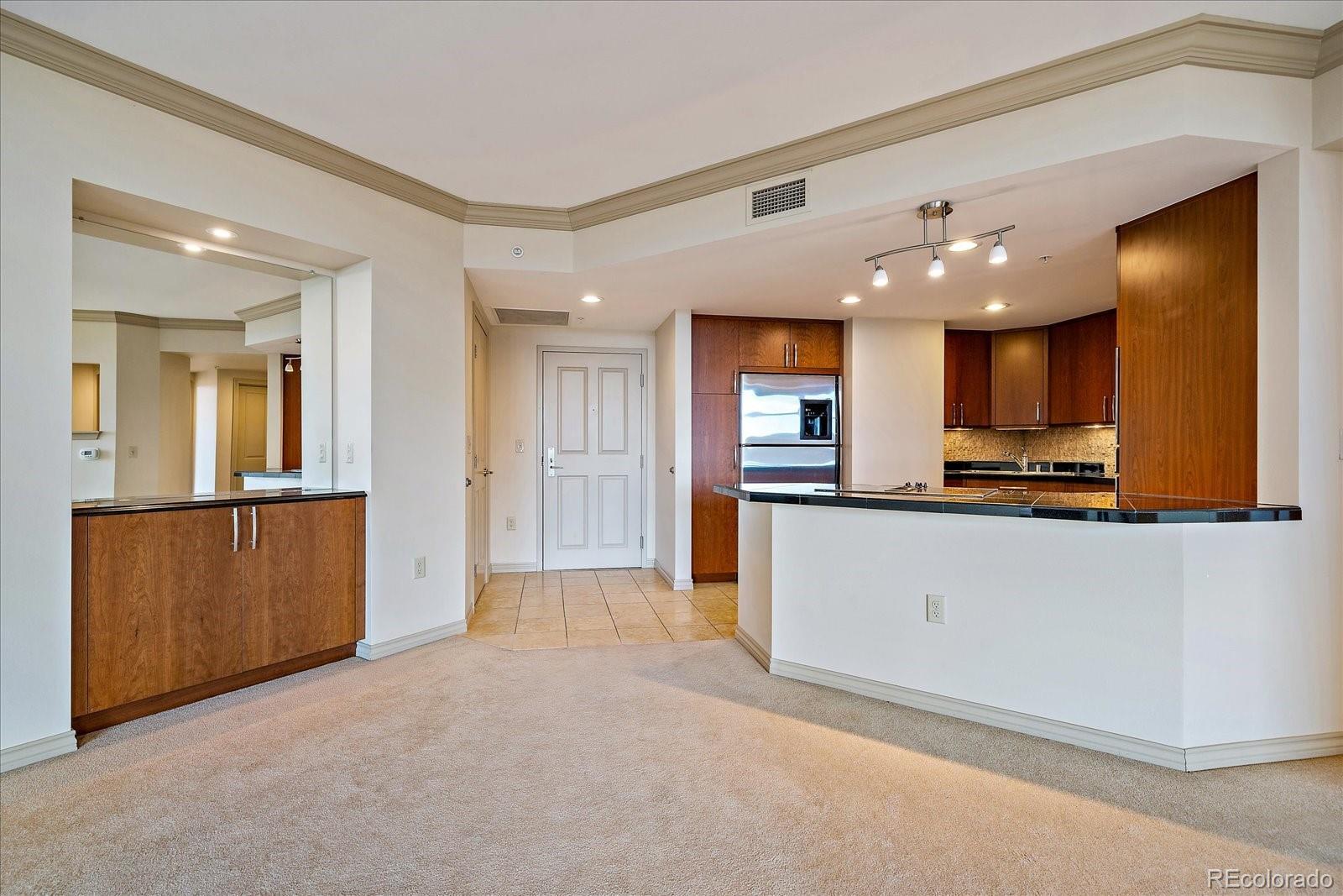 Photo of Listing #3070730