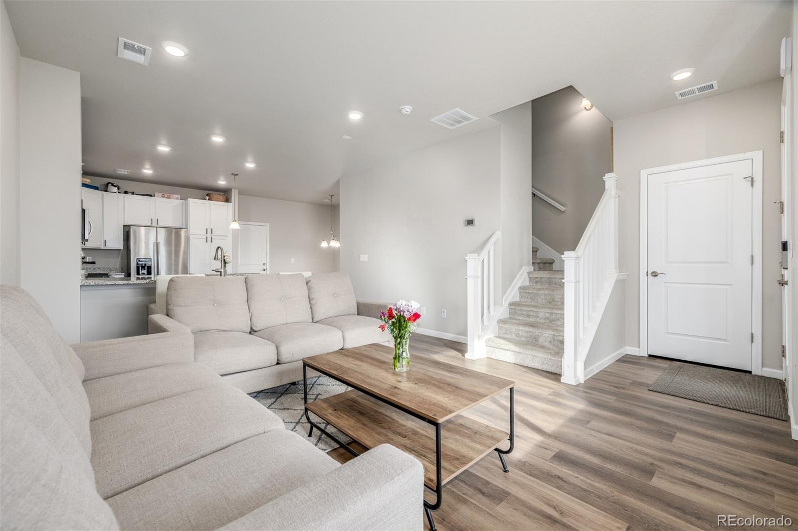 Photo of Listing #3078781