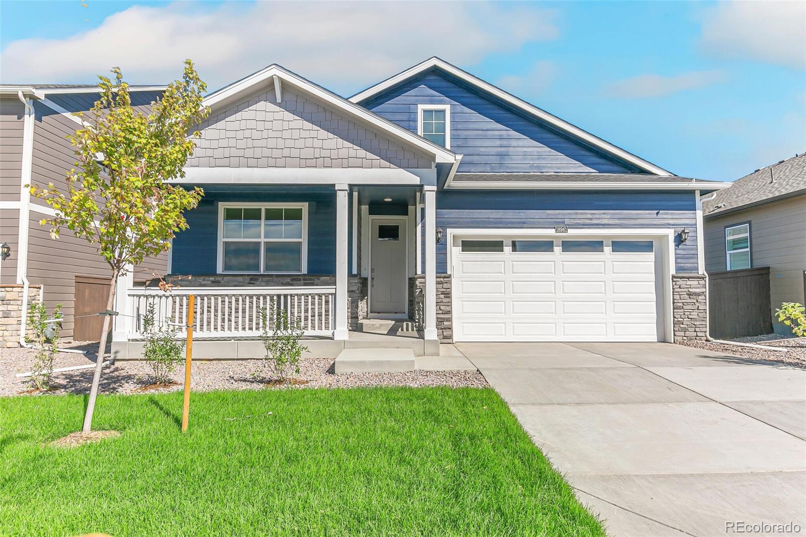 Photo of Listing #3079885