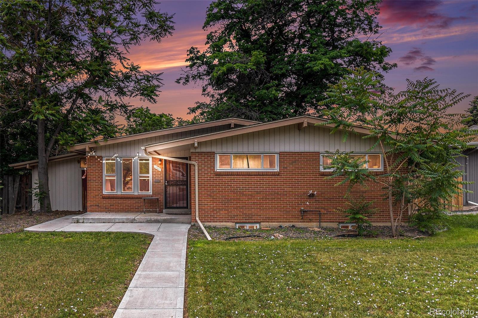 Photo of Listing #3090233