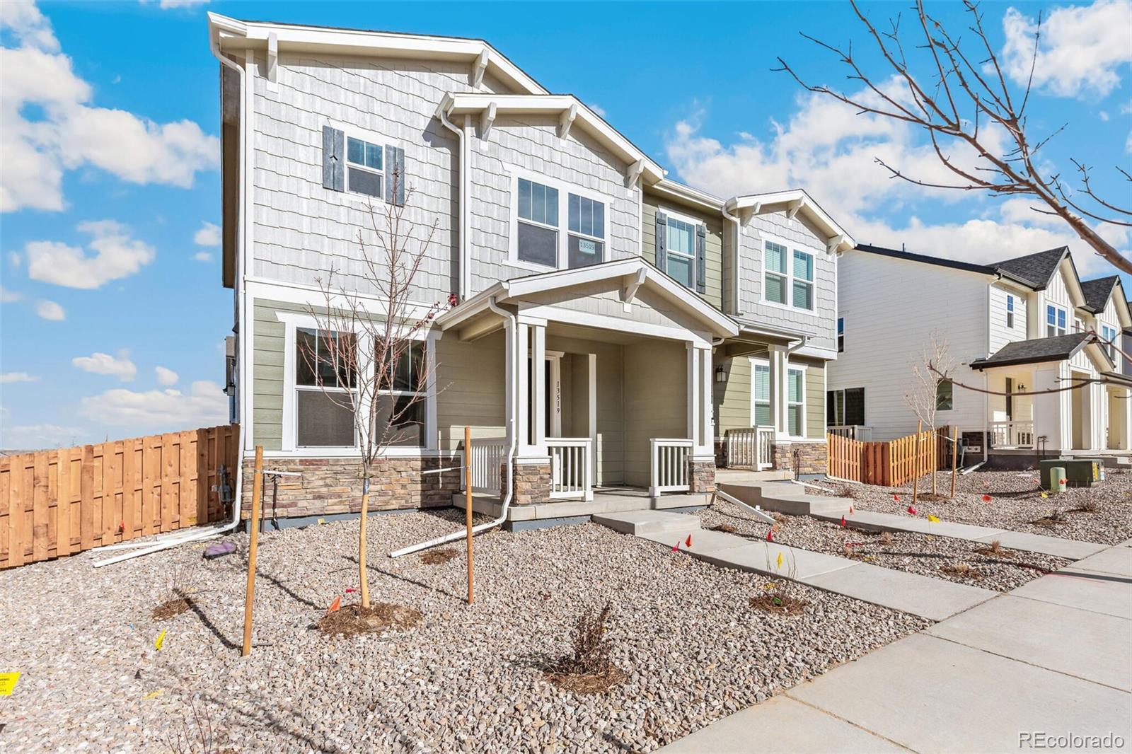 Photo of Listing #3097342