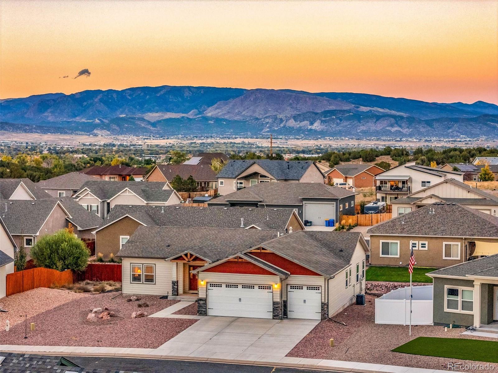 Photo of Listing #3114607