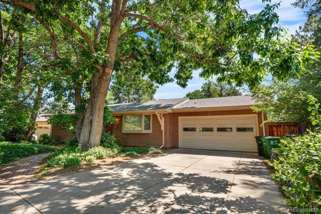 2698 S Niagara Street, Denver