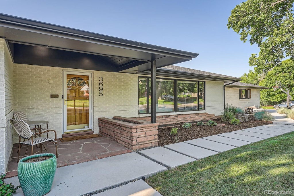 3695 E Dartmouth Avenue, Denver