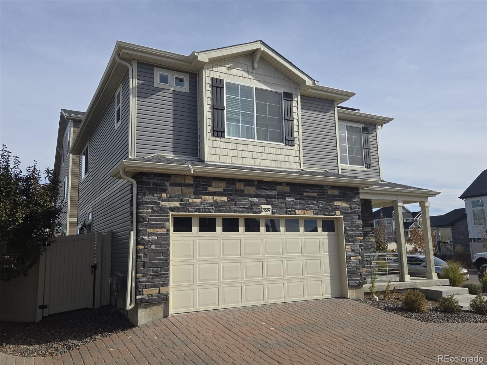 Photo of Listing #3143459