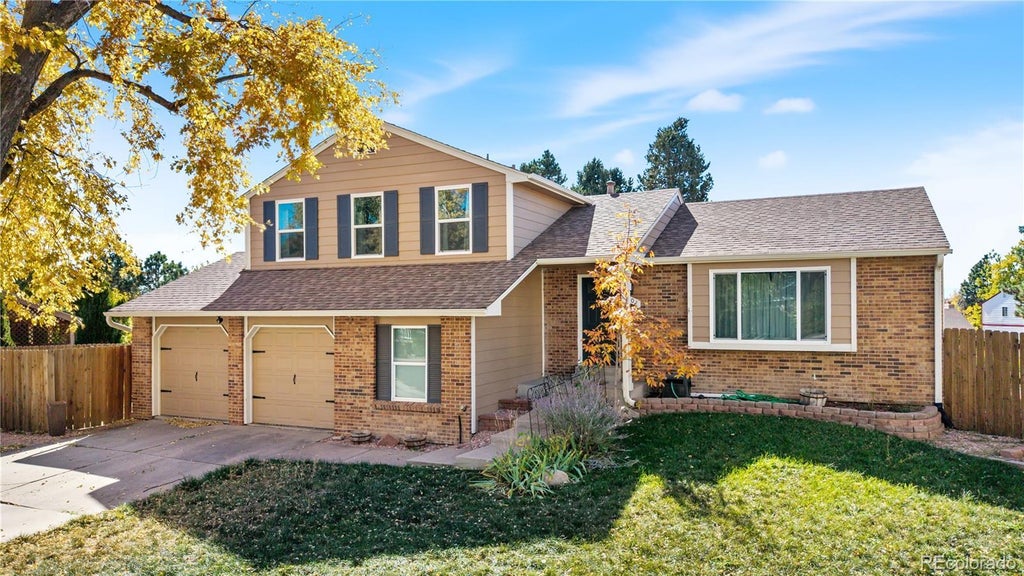 2007 S Rifle Street, Aurora