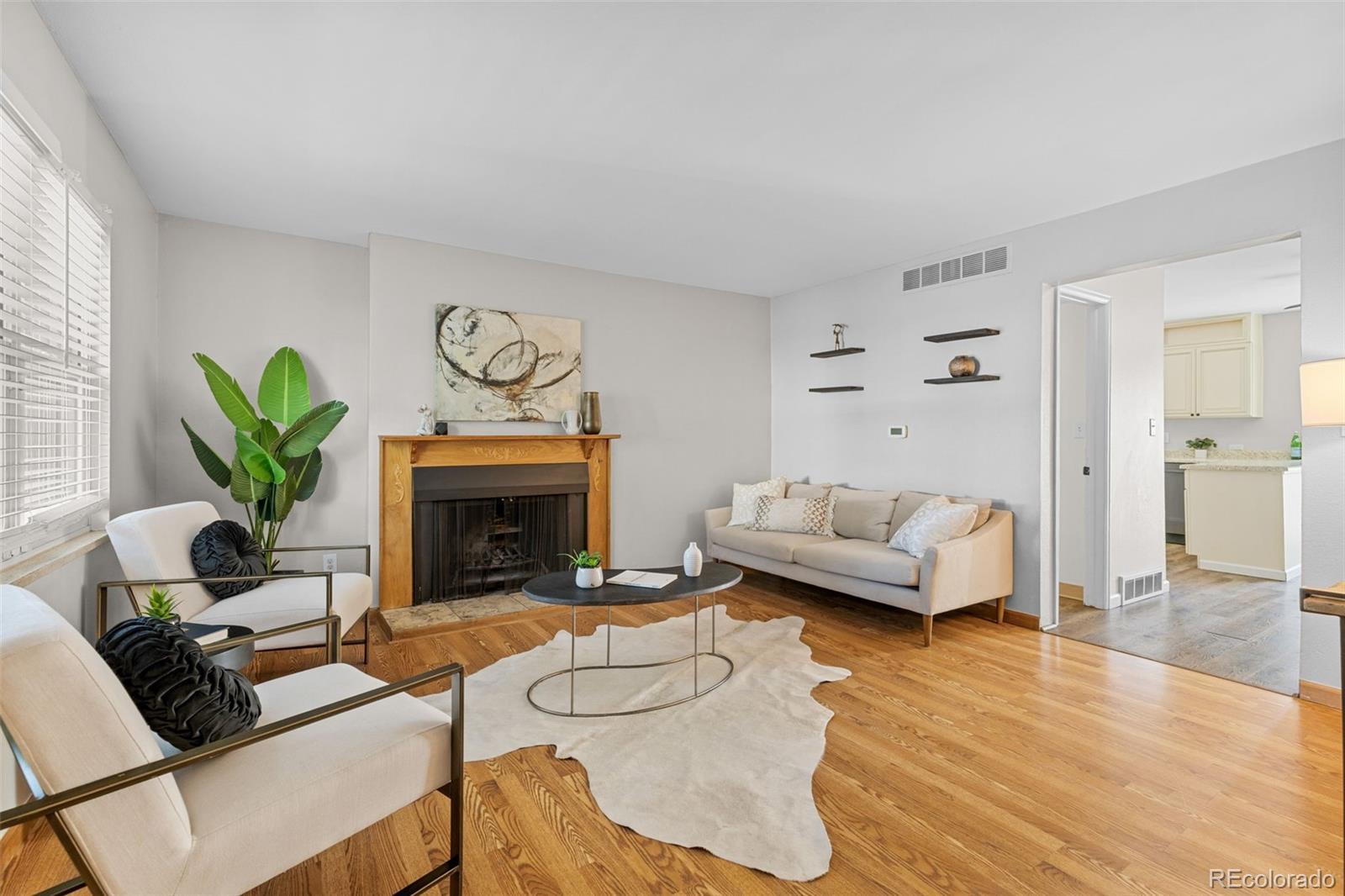 Photo of Listing #3211828