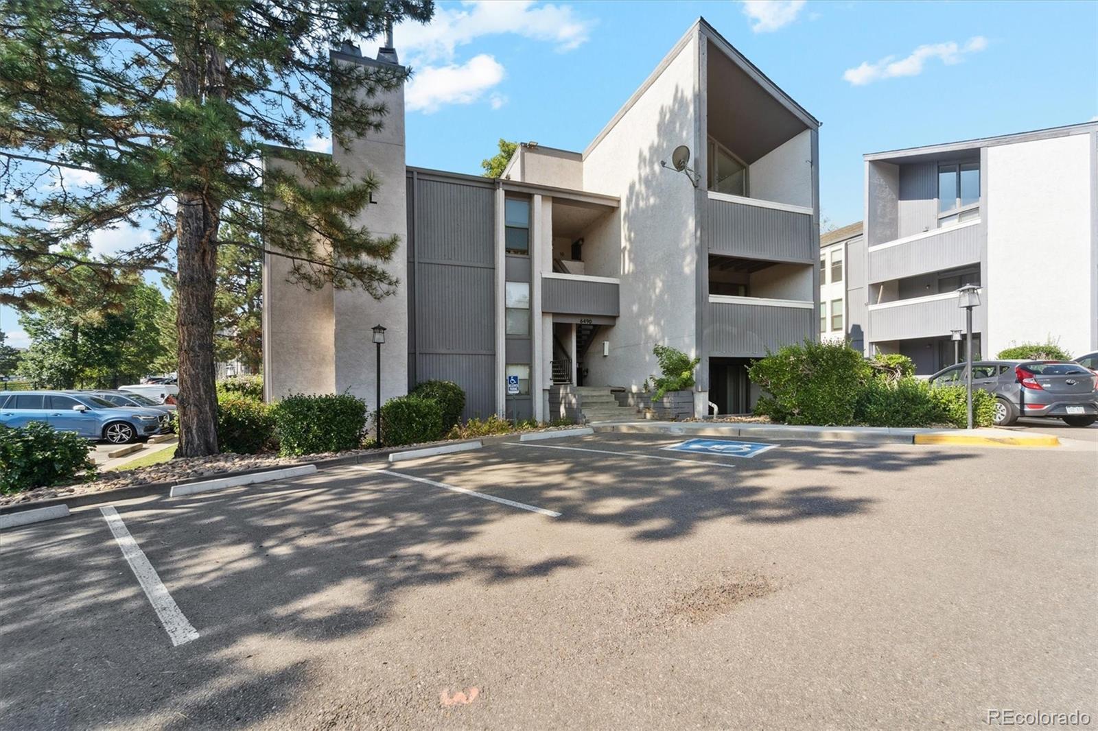 Photo of Listing #3217609