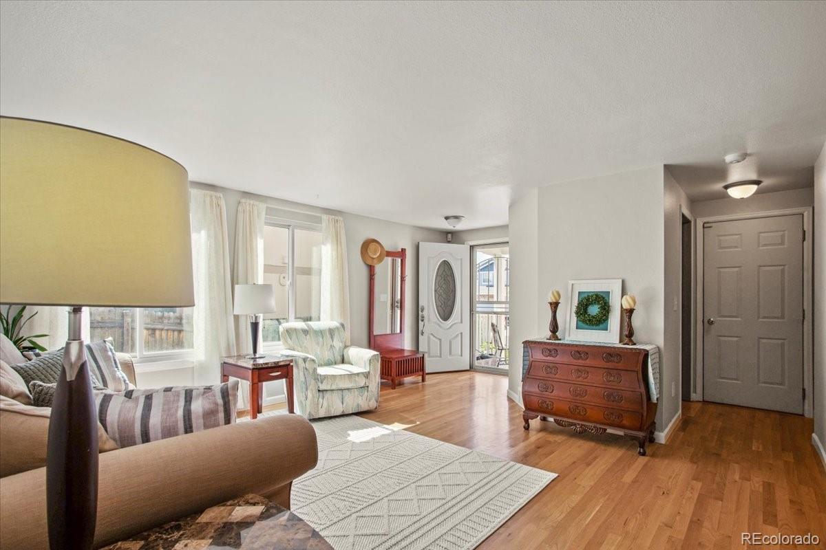 Photo of Listing #3265690