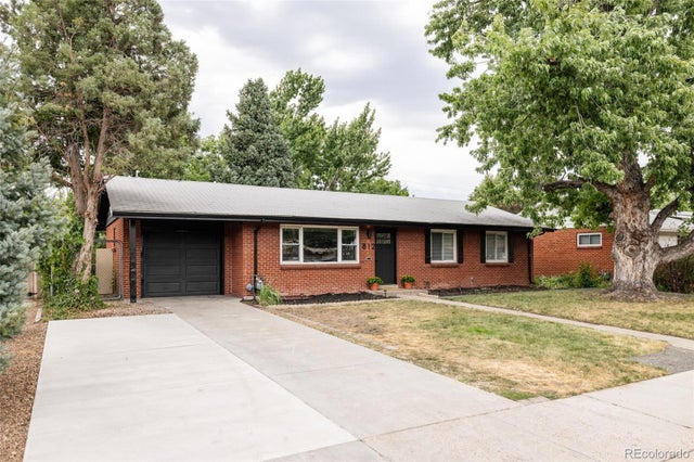 812 S Holly Street, Denver