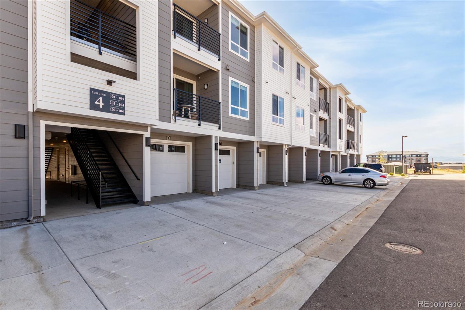 Photo of Listing #3289931