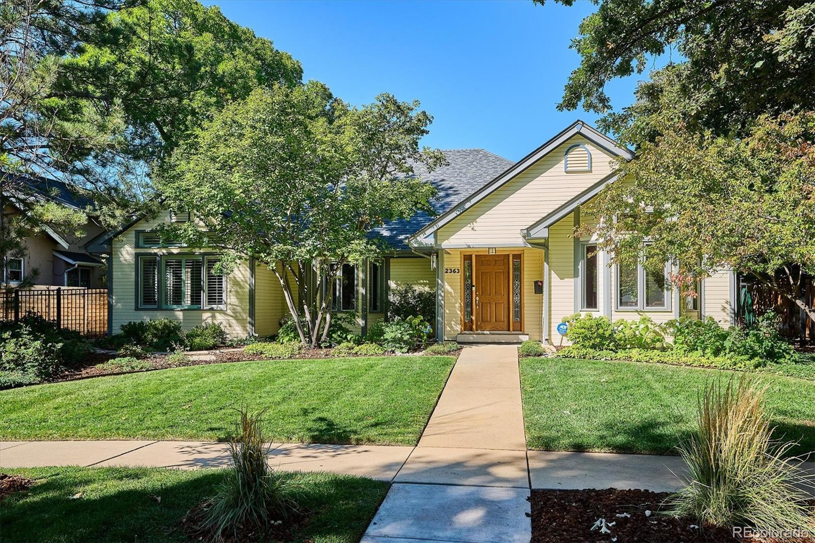 Photo of Listing #3293795