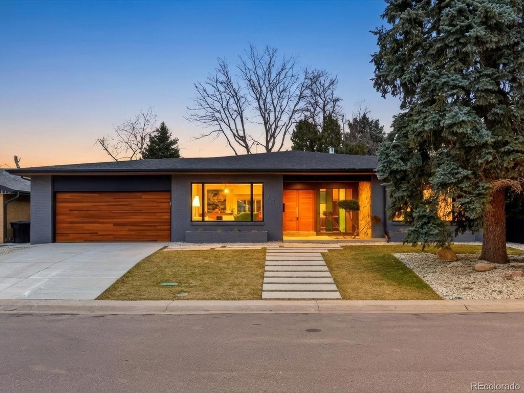 270 S Krameria Street, Denver