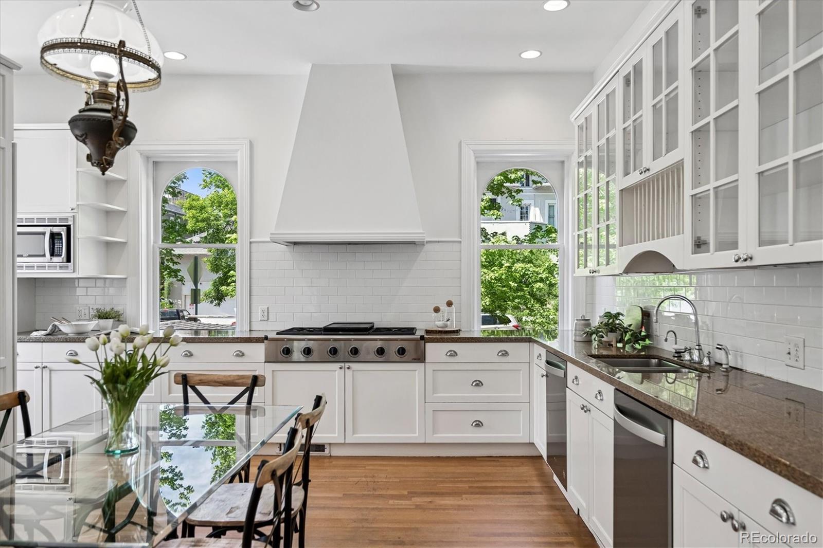 Photo of Listing #3302984