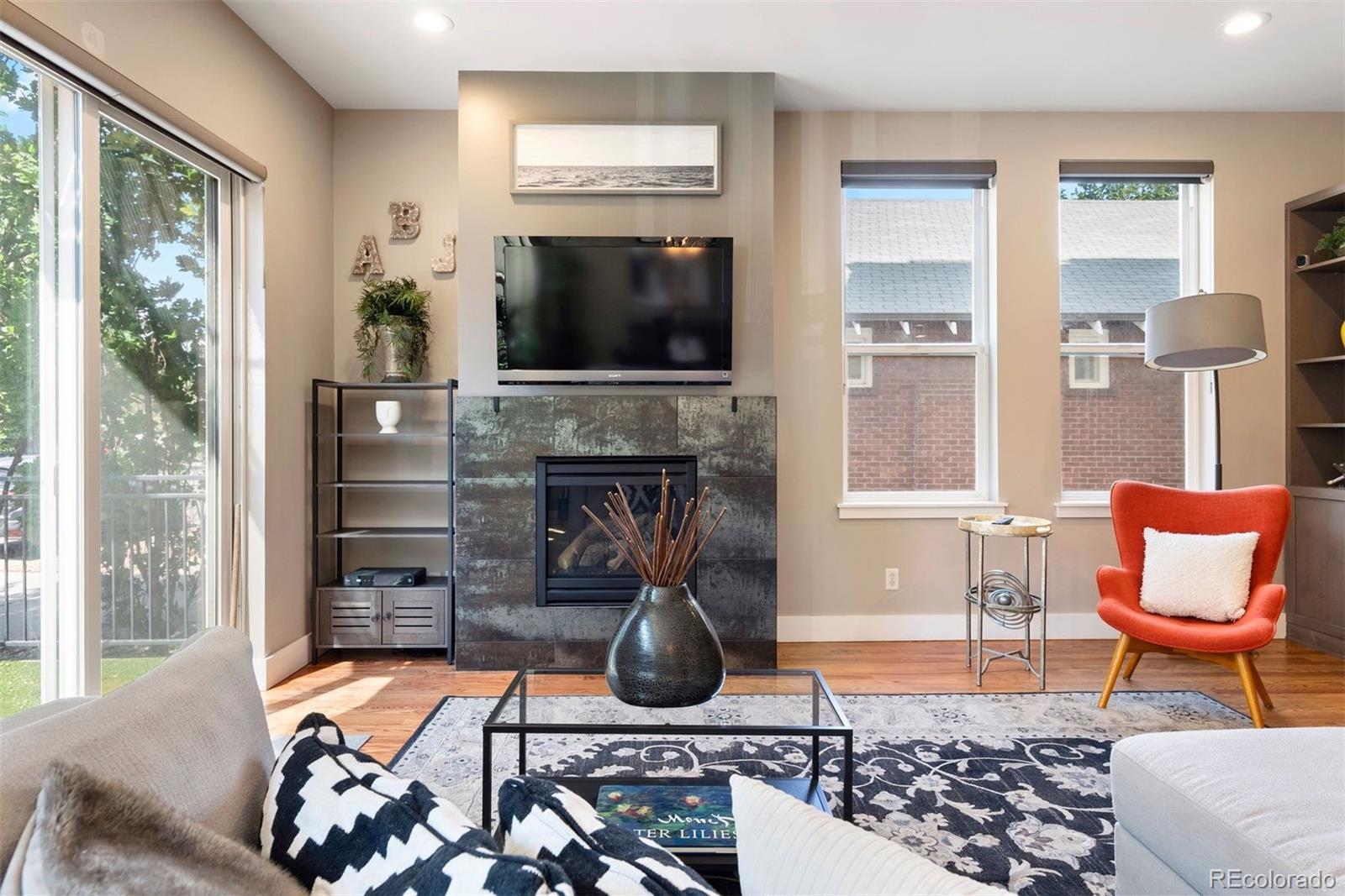 Photo of Listing #3306529