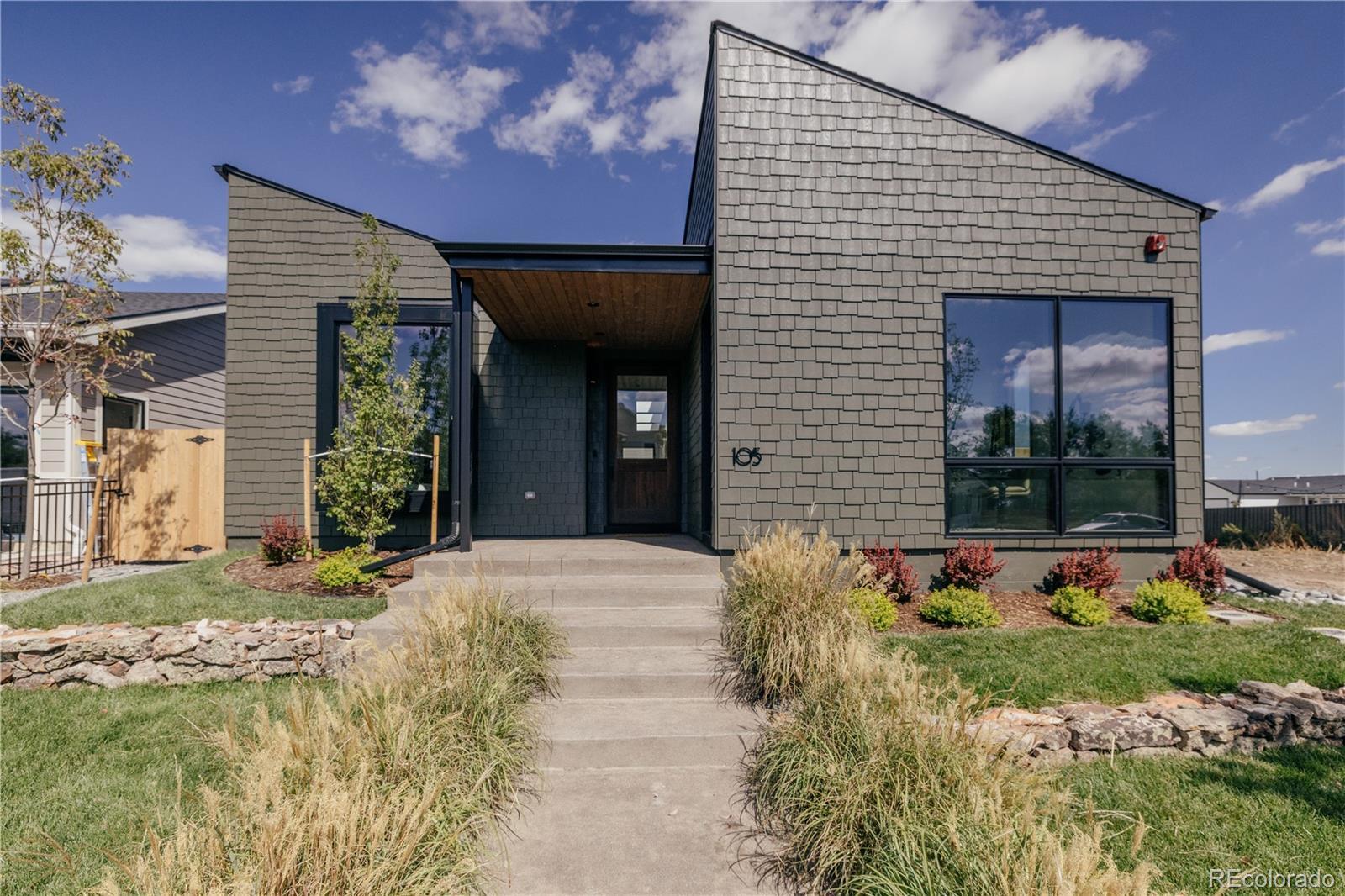 Photo of Listing #3315759