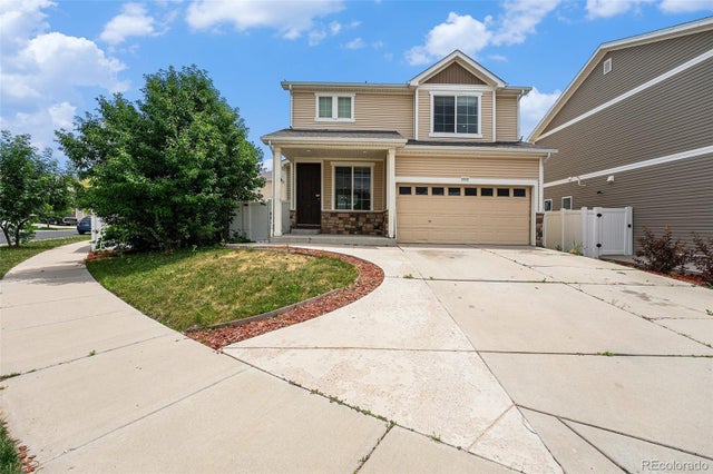 5572 Killarney Street, Denver