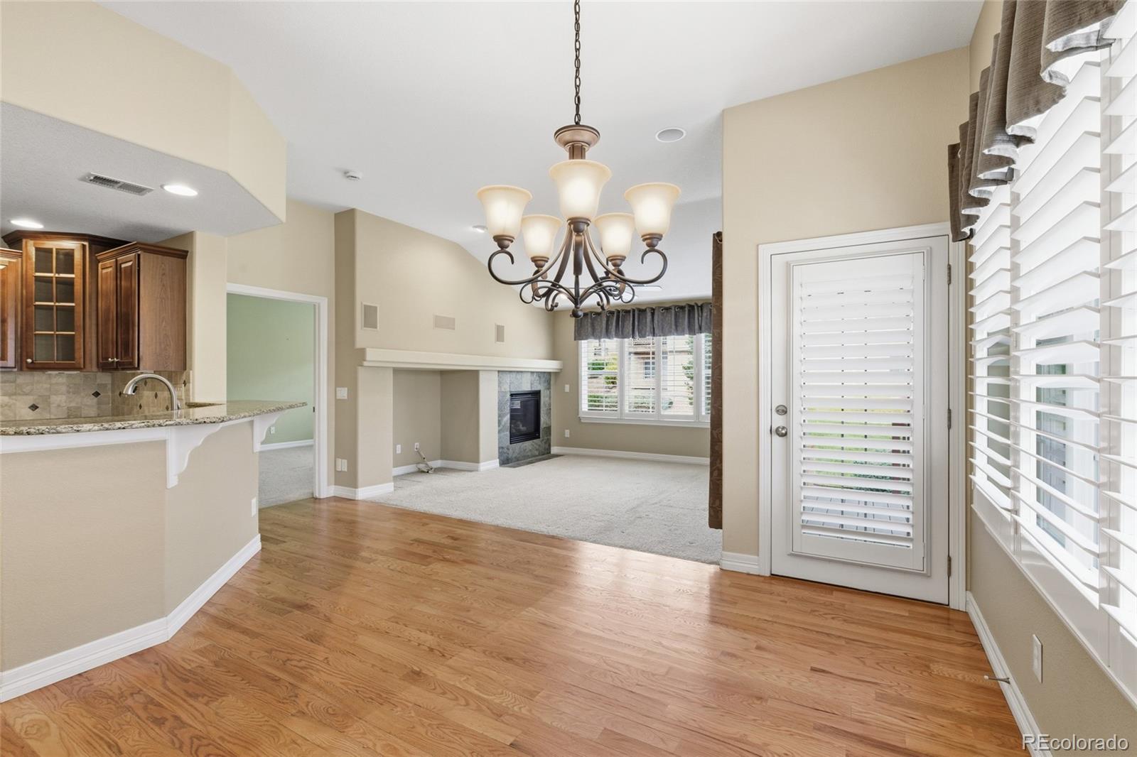 Photo of Listing #3332594