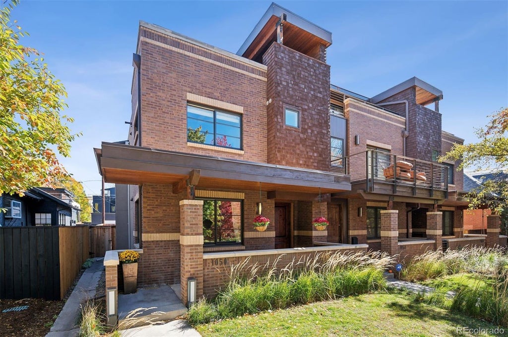 1050 S Corona Street, Denver