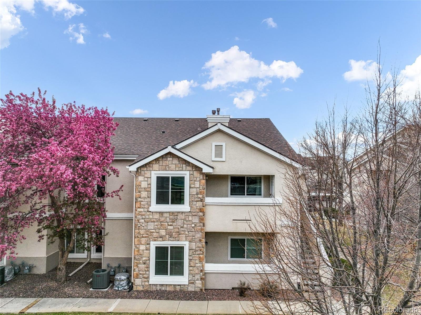 Photo of Listing #3338671