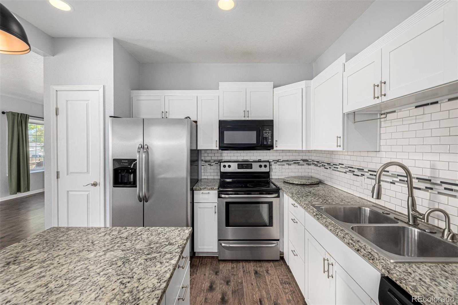 Photo of Listing #3340931