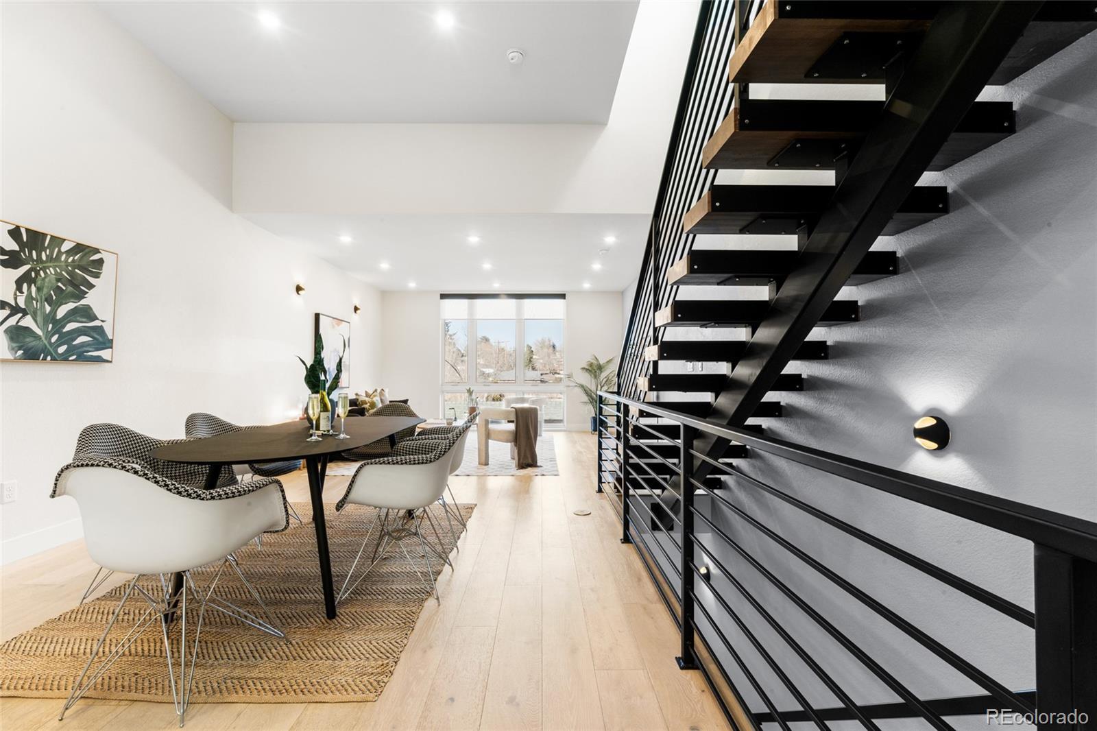 Photo of Listing #3341795