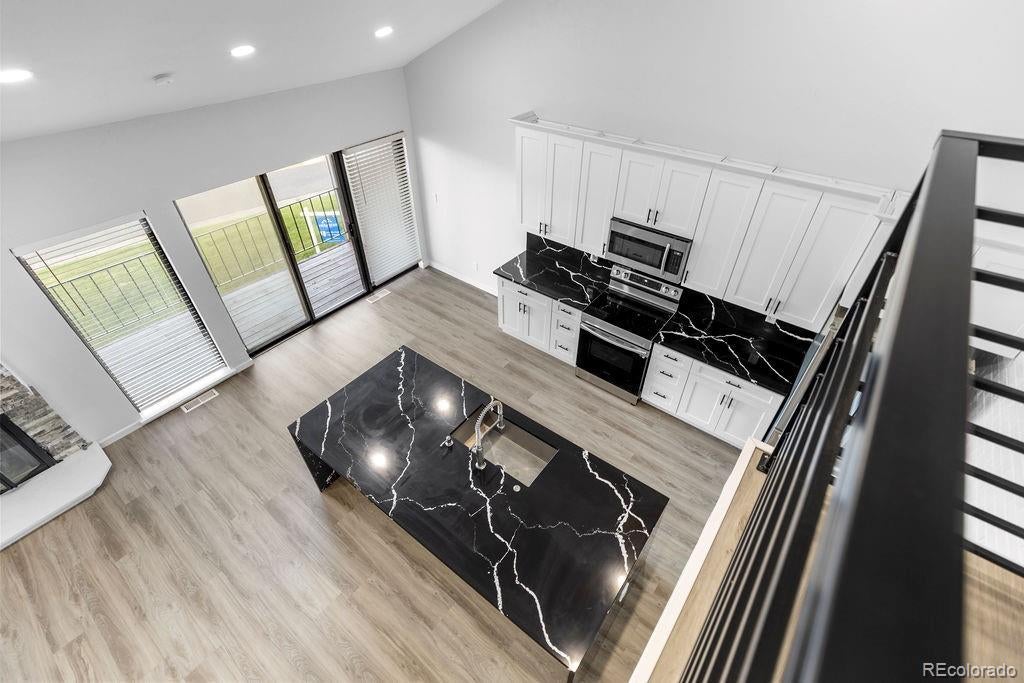 Photo of Listing #3354064