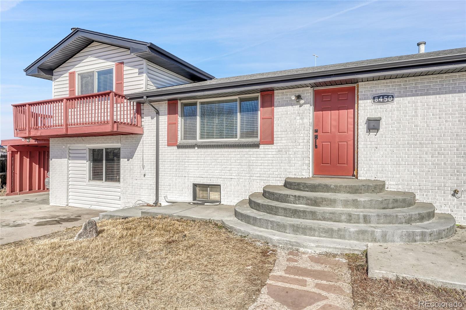 Photo of Listing #3377239