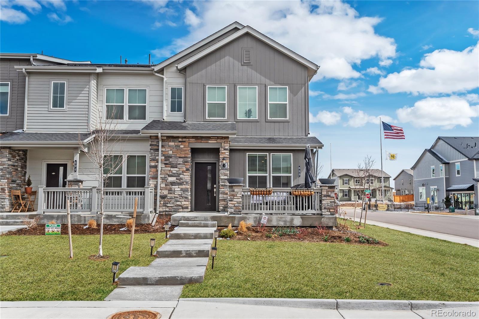 Photo of Listing #3389615