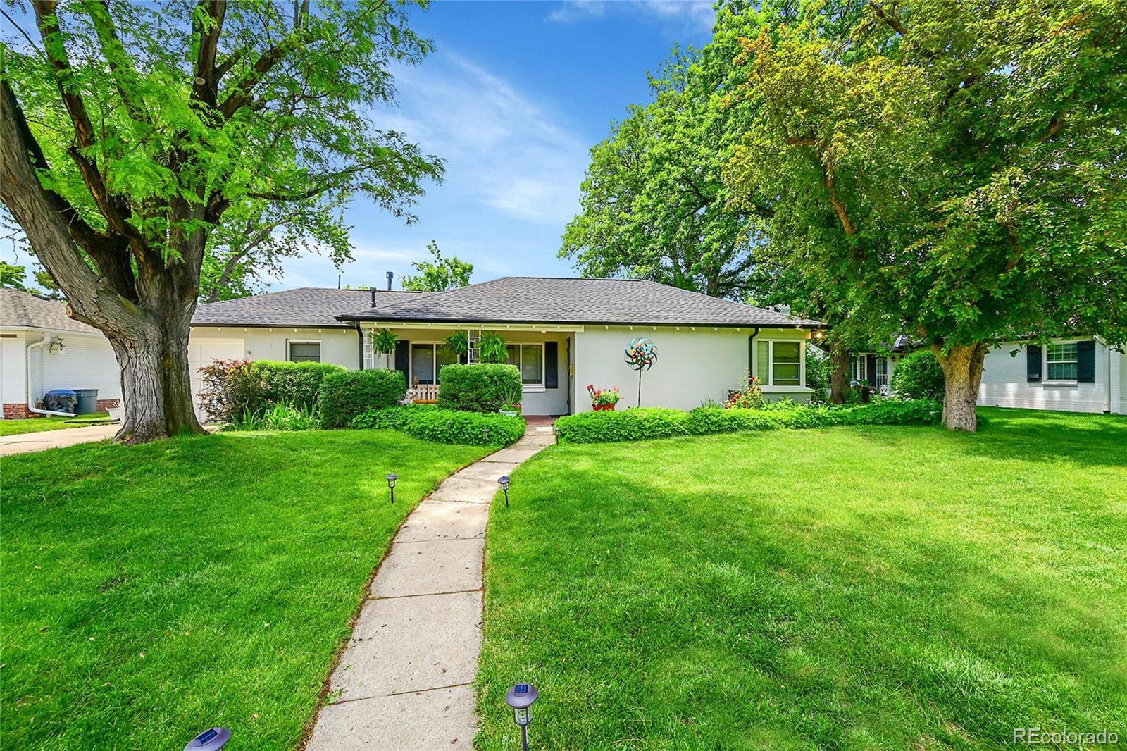 Photo of Listing #3393711